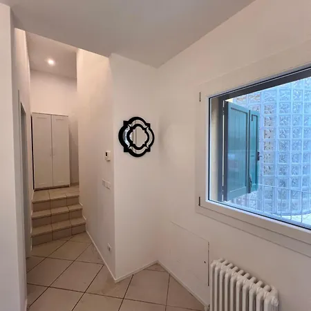 Saragozza 223 Deluxe *