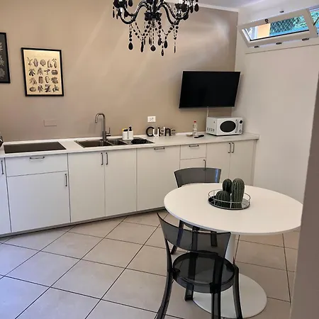 Saragozza 223 Deluxe Apartman Bologna