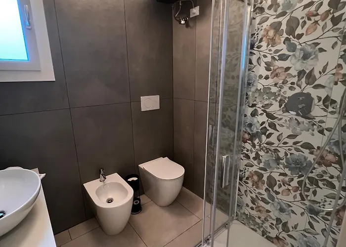 Saragozza 223 Deluxe Lägenhet *